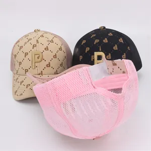 Kids breathable mesh baseball caps with embroidered P letter and adjustable back strap