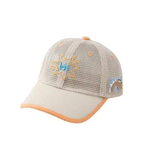 Gorra de béisbol de malla transpirable para niños en beige y naranja con bordado HI