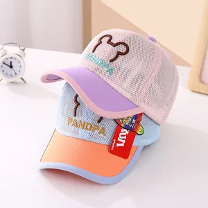 Casquette en maille pour enfants avec oreilles mignonnes et couleurs contrastées d'été