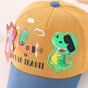 Cappellino da baseball in velluto a coste per bambini con simpatica stampa dinosauro