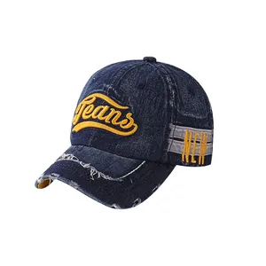 Casquette baseball enfant en denim bleu foncé avec broderie jaune et visière usée