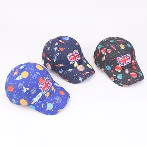 Trois casquettes de baseball pour enfants avec motifs spatiaux et drapeau Union Jack