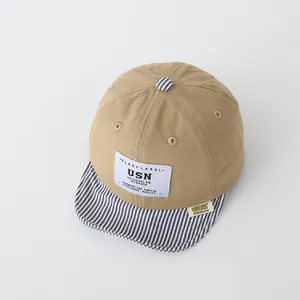 Gorra de béisbol caqui para bebé con visera suave a rayas y parche SUN para niños