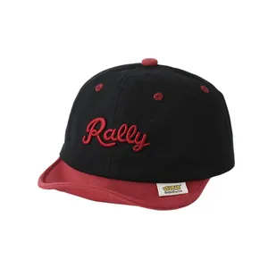 Casquette de baseball bicolore noir et rouge pour enfants avec broderie Rally et visière