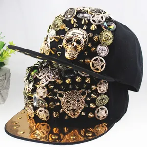 Punk Hip Hop Flat Brim Baseball Cap With Metal Skull Leopard Head Rhinestone Rivet Studded Decorative Snapback Hat For Men Women