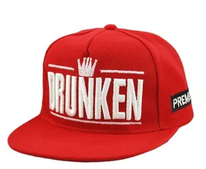Casquette hip hop rouge pour enfant avec broderie couronne et texte DRUNKEN