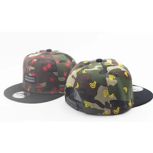 Camouflage Snapback Baseball Cap für Kinder mit flachem Schirm und Stern-Aufnäher