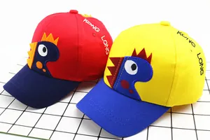 Detailed embroidery of cartoon dinosaur and Kong Long text on children's baseball caps