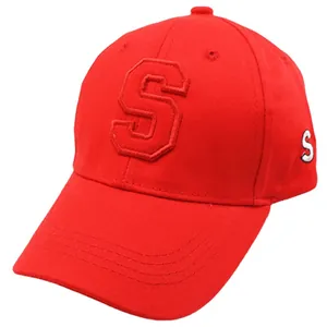 Red kids' cotton baseball cap featuring 3D embroidered letter S and curved brim design