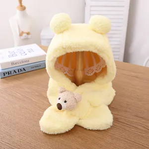 Écharpe à capuche en peluche jaune pour enfant avec oreilles et motif d'ours