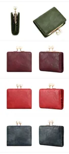 Détail de portefeuilles vintage pour femmes avec fermoir perle et cuir ciré à l'huile