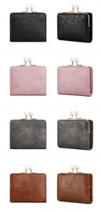 Portefeuilles vintage à trois volets noirs, roses, gris et bruns avec fermoir perlé