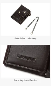 Detailweergave van bruine lederen portemonnee met RFID-bescherming en afneembare metalen ketting