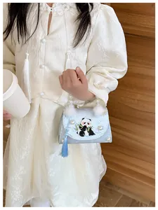 Sac pour enfants bleu style chinois avec broderie panda, perles et glands décoratifs