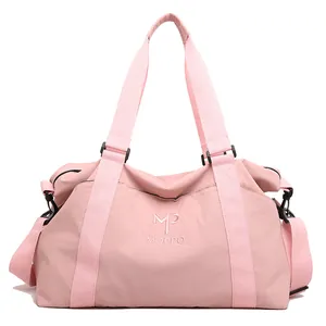 Borsa da viaggio rosa capiente per sport e palestra con tracolla regolabile