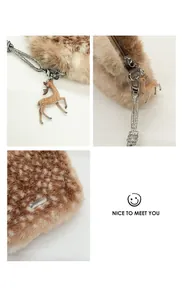 Détails du sac en peluche à motif faon avec bandoulière strass et pendentif cerf mignon