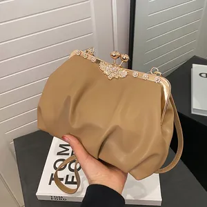 Women Pleated Pouch Bag PU Leather Vintage Kiss Lock Evening Clutch With Rhinestone Flower Elegant Shoulder Bag For Party Wedding