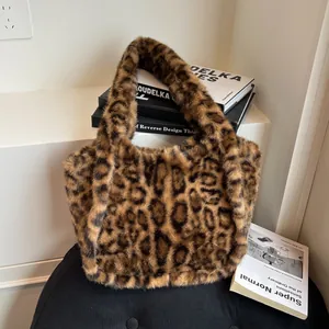 Women Faux Fur Leopard Print Tote Bag Large Capacity Plush Shoulder Bag Winter Warm Soft Handbag Korean Minimalist Fashion Bag