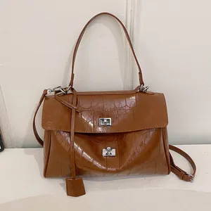 Vintage Crocodile Pattern PU Leather Handbag For Women Silver Metal Lock Retro Square Shoulder Bag Crossbody Bag Daily Purse