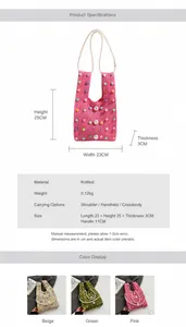 Vue détaillée du sac cabas en tricot avec perles colorées, taille et texture