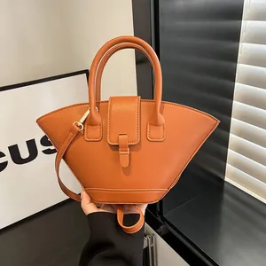 Vintage Fan Shaped PU Leather Handbag For Women Elegant Solid Color Shoulder Crossbody Bag With Stitching Detail Daily