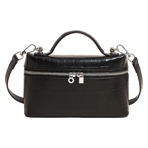 Chic black crocodile pattern handbag with detachable shoulder strap for daily fashion