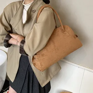 Bolso tote de cuero esmerilado marrón de gran capacidad con estilo vintage y elegante