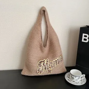 Bolso Tote de Moda de Punto para Mujer Con Parche de Letras Mama Leopardo Gran Capacidad Peluche Bolso de Hombro Casual Para Diario