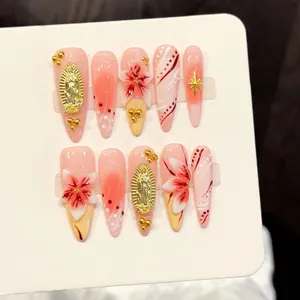 Unghie Finte Artigianali Sfumate Rosa Sfumato Stiletto Lungo Con Rilievo 3D Madonna Floreale Vintage Magnifici Gioielli Per Unghie