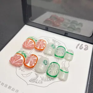 Uñas postizas 3D hechas a mano con diseño de limón y lima y textura frutal realista
