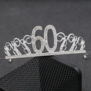 Eleganter silberner Strass-Tiara mit Zahl 60 für Geburtstagskuchen Dekoration