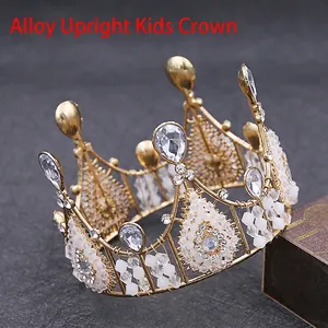Couronne de Princesse en Alliage Doré pour Filles Avec Strass et Perles Accessoire de Cheveux Élégant pour Mariage Anniversaire