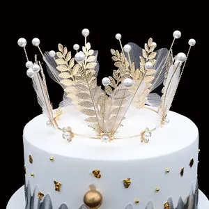 Elegant Golden Leaf Pearl Crown Cake Topper For Wedding Birthday Party Tulle Hair Tiara Accessory For Women Metal Decoration