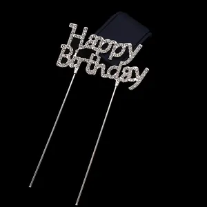 Topper per torta Happy Birthday in metallo argentato con strass su supporto di velluto