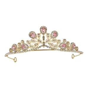 Elegante gouden bruidskroon met roze edelstenen en fonkelende strass-steentjes voor dames