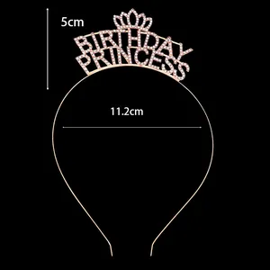 Cerchietto principessa di compleanno oro rosa con strass e corona, dimensioni visualizzate