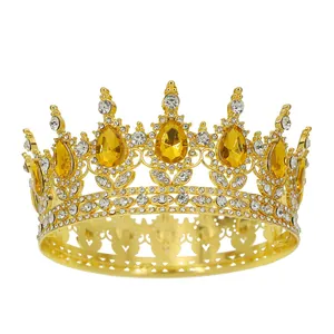 Corona tonda barocca dorata con cristalli gialli a goccia e strass bianchi scintillanti