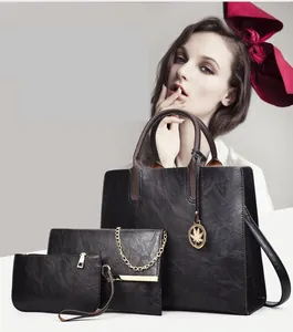 Ensemble 3 pièces de sacs fourre-tout noirs en similicuir avec détails dorés élégants
