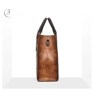Vue latérale du sac seau marron caramel avec texture cuir grainé et attaches métalliques