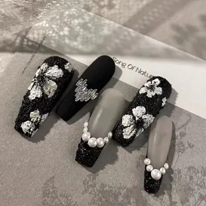 Handmade Dark Gothic Black Rose Press On Nails 3D Relief Flower Pearl Rhinestone Long Coffin Fake Nails For Women Jewelry