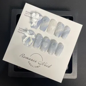 Handgefertigte Aufpressbare Nägel Wolkenblau Farbverlauf 3D Engel Rose Design Romantisch Matte Künstliche Nägel Für Damen Party