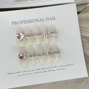 Handmade French Milky White Press On Nails Pink Heart Rhinestone Pearl Inlaid Luxury Elegant Decorative Fake Nails Accessory