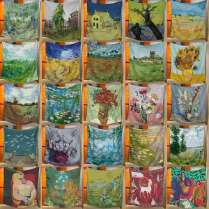Collection de carrés de soie artistiques avec des impressions de peintures célèbres