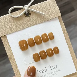 Handmade Press On Nails Jelly Caramel Amber Color Short Round Square Glossy Finish Artificial Nails For Women Daily Jewelry