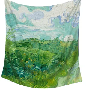 Tapisserie impressionniste avec champ de blé vert et nuages fluides décoratifs