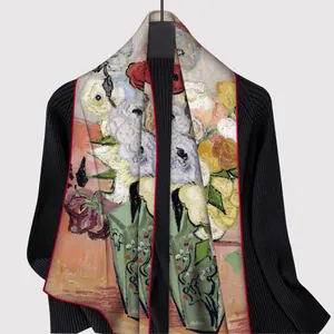 Écharpe en soie à motif floral de peinture à l'huile avec bords roulés rouges