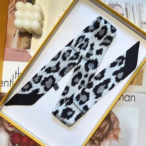 Sciarpa sottile in seta leopardata blu da donna, nastro per borsa o fascia per capelli