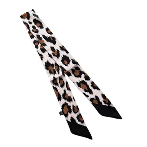 Sciarpa sottile in seta con stampa leopardata da donna nastro per capelli o decoro borsa