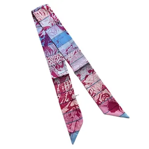 Twilly en soie étroite à imprimé floral pour anses de sac en tons rose et bleu