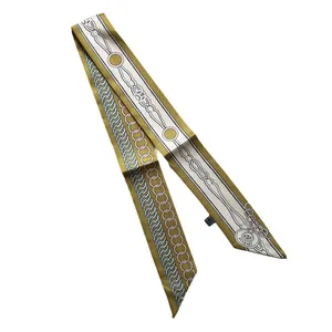 Foulard twilly long polyvalent avec motif de chaîne et design géométrique vert olive